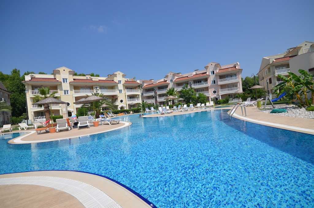 Affordable Investment Apartment In Dalaman - Free form communal pool