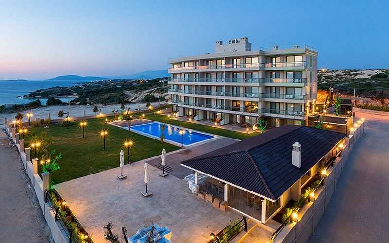 Sea-Front Luxury Cesme Apartments