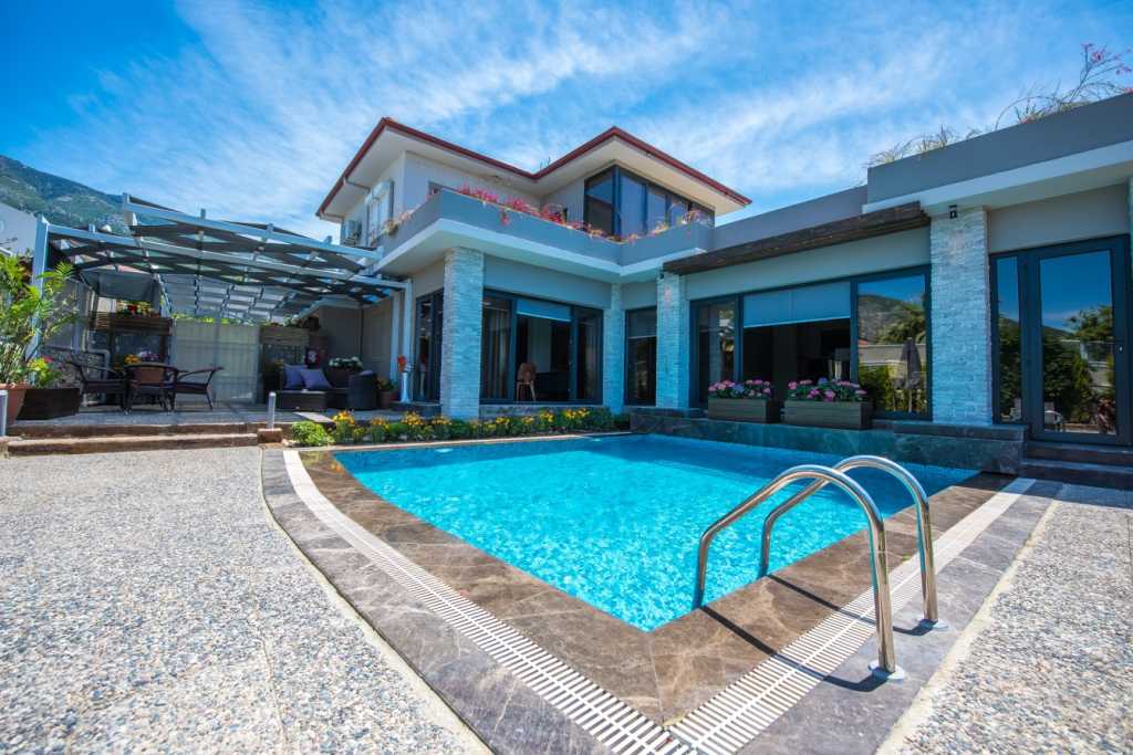 Detached Luxury Ovacik Villa