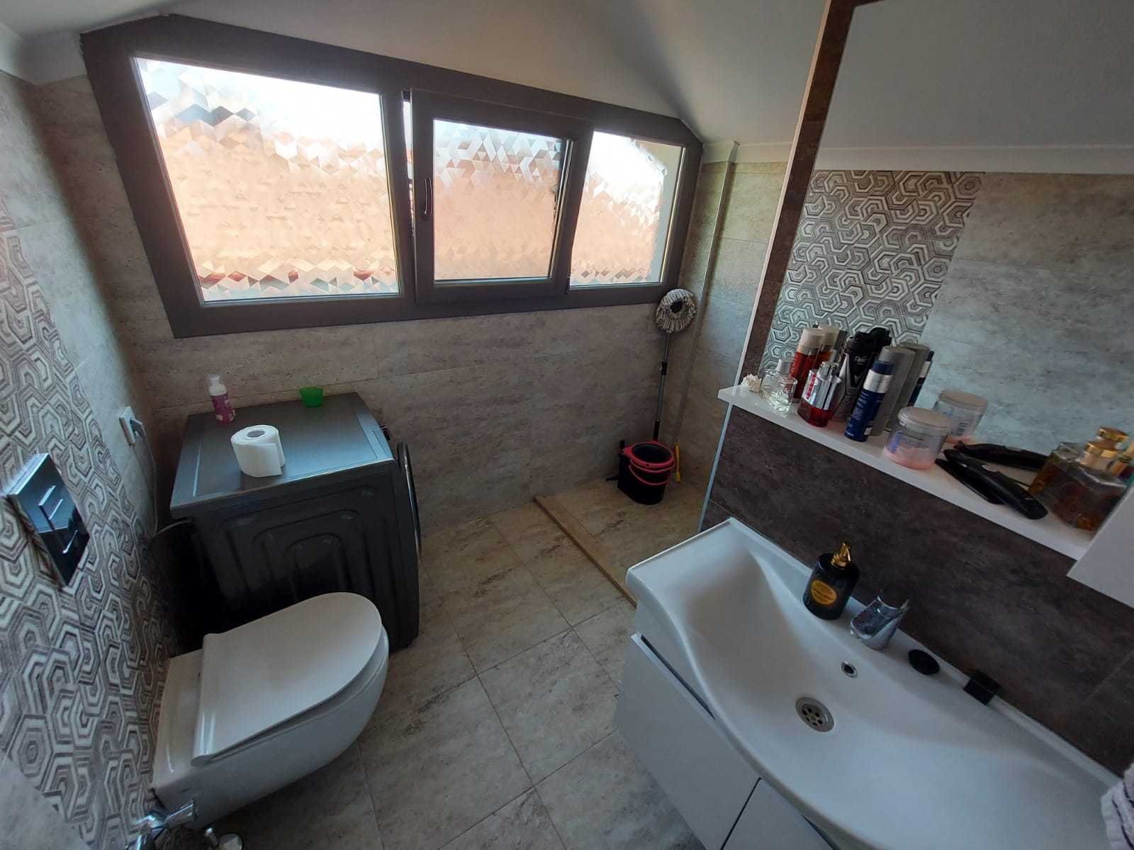 Calis Beach Modern Penthouse - Upper shower room