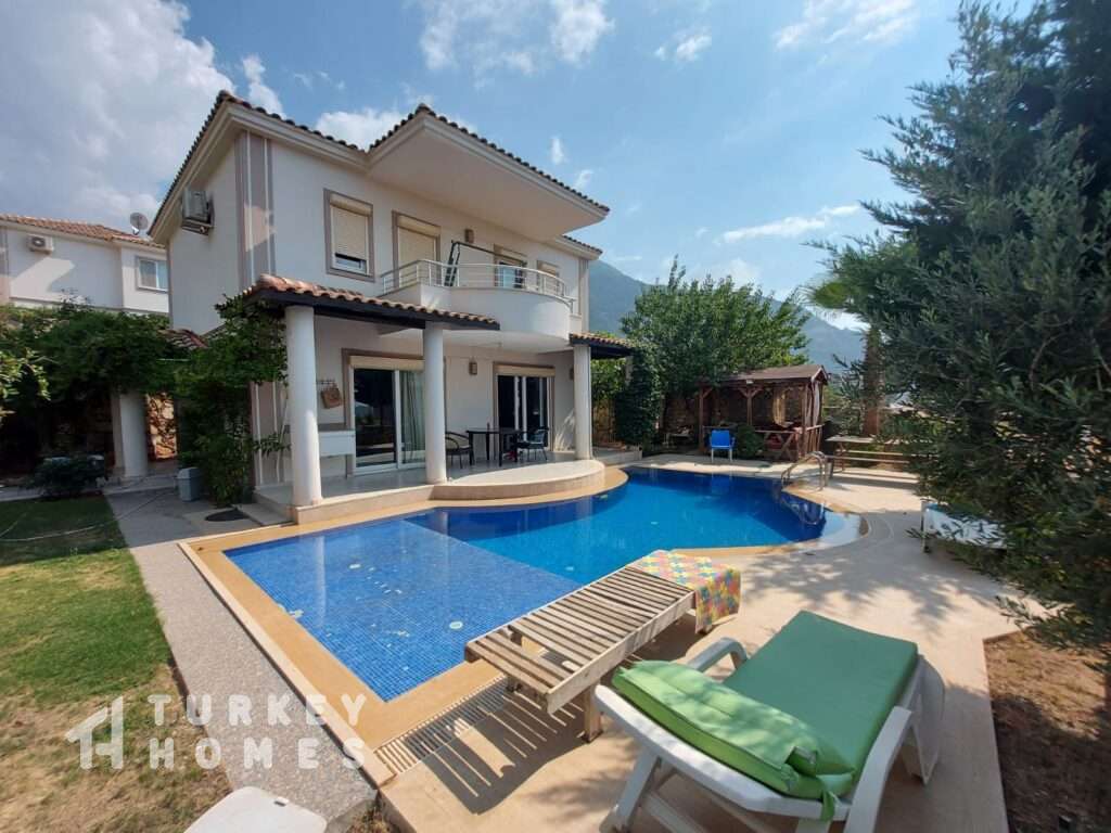 Private Villa in Ovacık- Pool and Sun Terrace