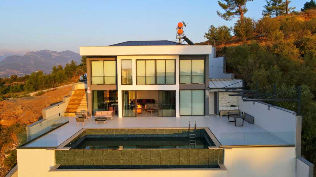 Brand New Luxury Villa – Alanya