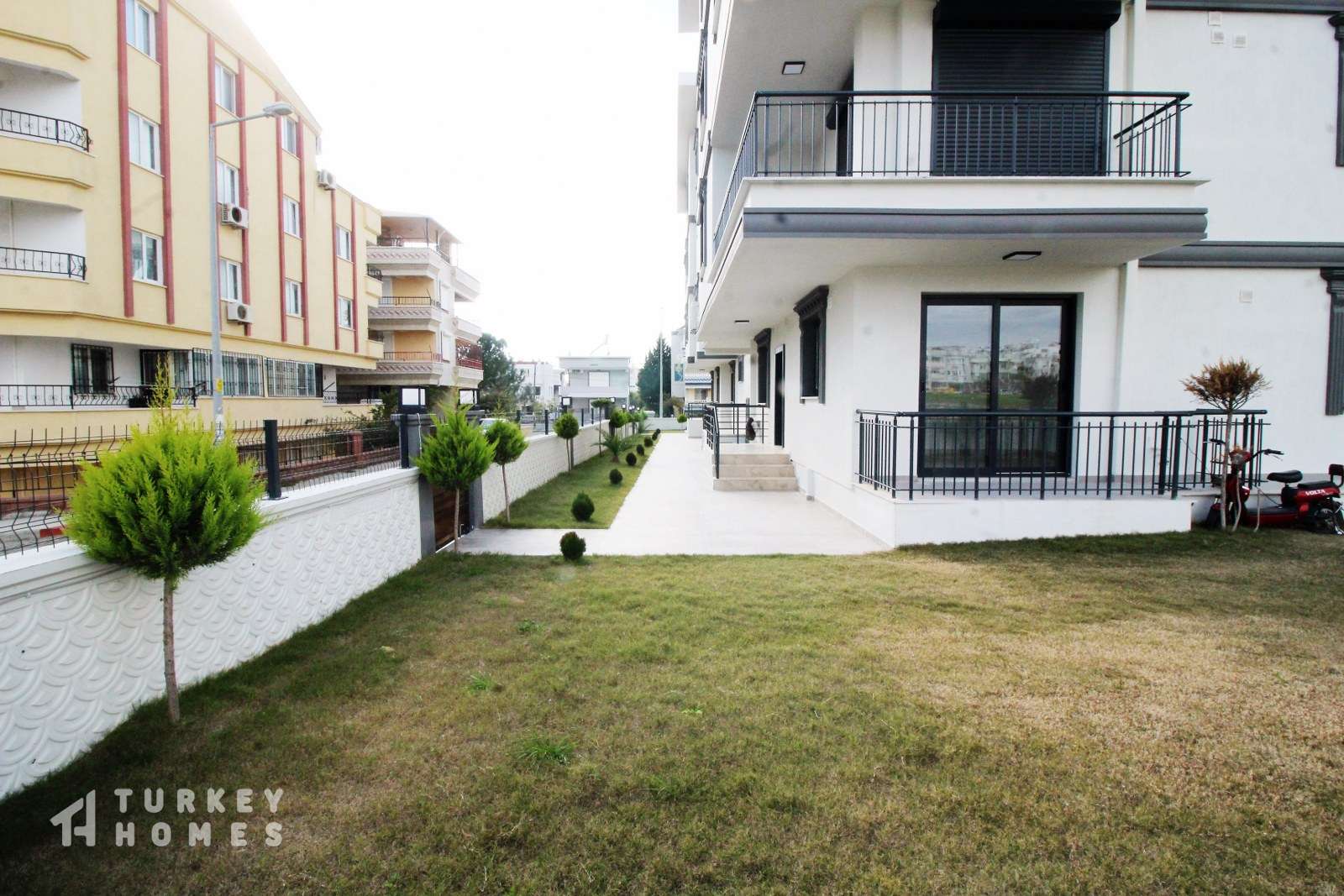 2-Bed Brand New Didim Apartment- Landscaped Garden