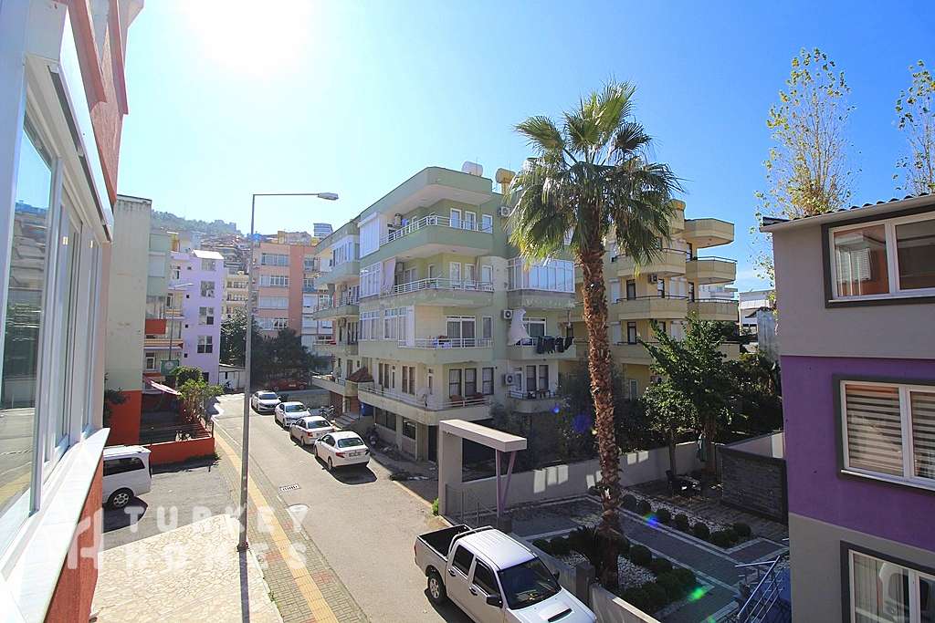 3-Bed Central Alanya Apartment- Street View